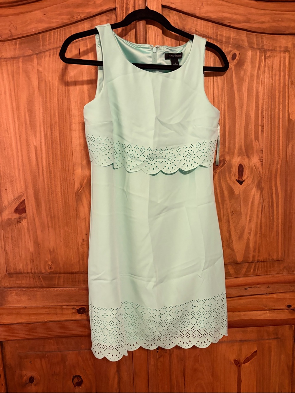 paper doll Mint Scalloped Laser-Cut Sheath Dress